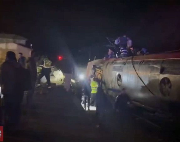 Два воза у Шпанији искочила из шина, има повријеђених