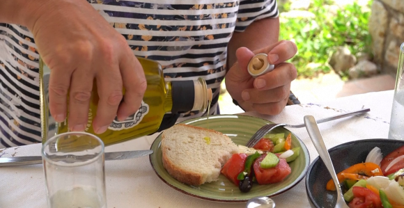 Hrvatski hotelijeri "kradu" radnike iz BiH, plate daleko veće