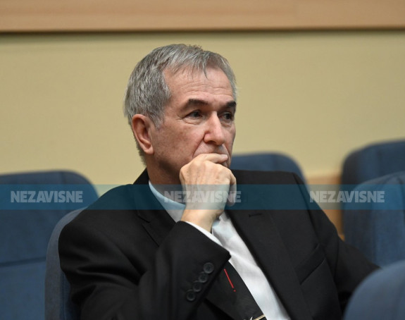 Novi ministar Ned Puhovac dugovao pare, sud mu prodavao imovinu
