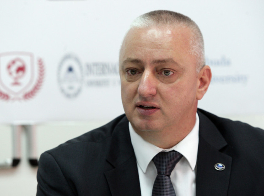 Iran i svijet: Od izvoza terorizma do povratka civilizacije