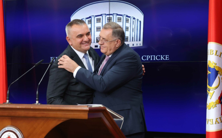 Смјеном Вишковића и постављањем кума, Додик направио правни хаос у Српској