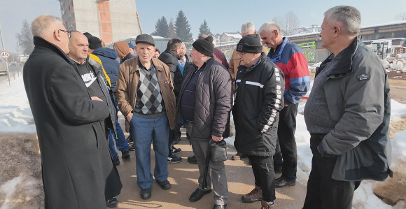 Radnici pitaju Ćosića: Gdje je novac od prodaje imovine Famosa