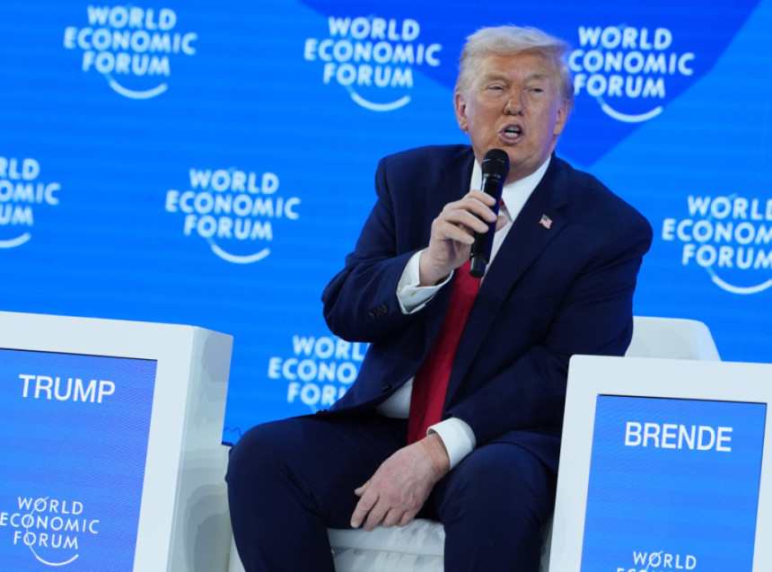 Tramp poručio da će se nafta iz Venecuele prerađivati u SAD