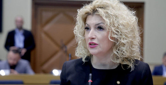 SNSD-ova vlast Republiku Srpsku vodi pravo u ponor