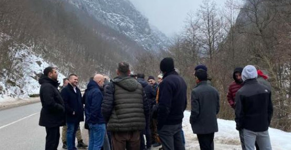 Katastrofalno stanje na putnom pravcu Rogatica-Ustiprača