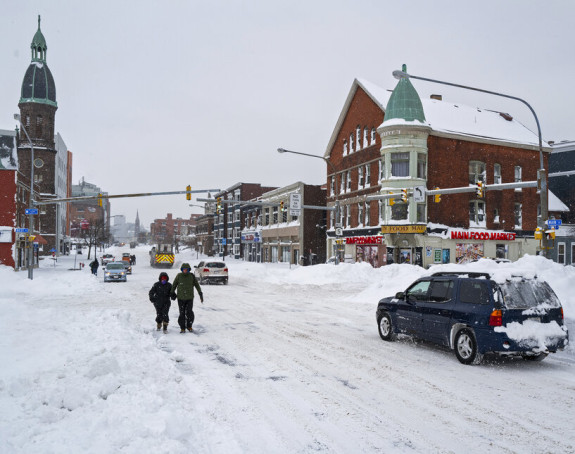 Otkazano više od 9.000 letova zbog snježne oluje u SAD