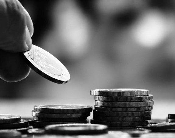 Директне стране инвестиције смањене за 350 милиона КМ