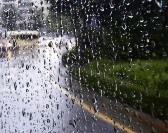 Oblačno sa kišom, jače padavine poslije podne