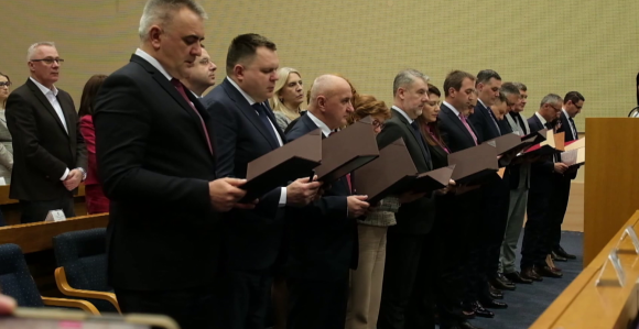 Zatražena ocjena ustavnosti i nove Vlade Srpske