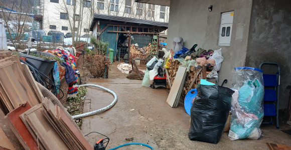 Ogromna šteta na stambenim objektima u Istočnoj Ilidži