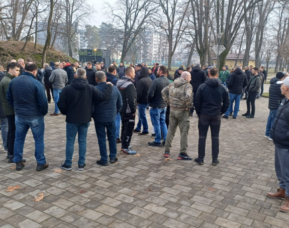 Protest mljekara u Banjaluci: "Tražimo veće podsticaje!"