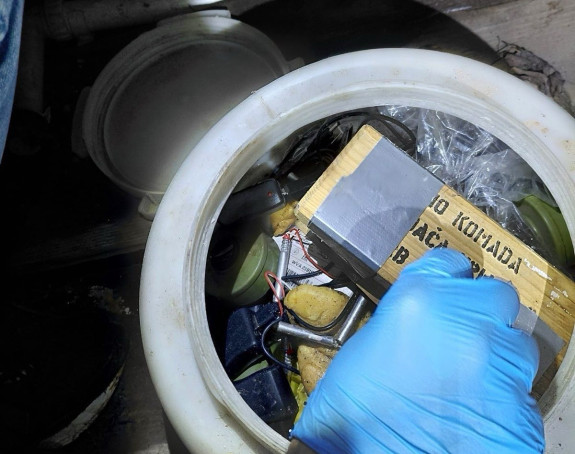 Zvornik: Uhapšen muškarac, nađena droga, eksploziv...