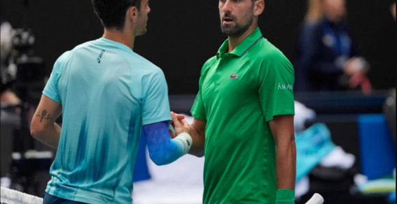 Muzeti predao meč, Đoković u polufinalu Australijan opena