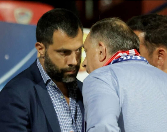 Igor Dodik izdao hitan nalog aktivistima SNSD-a da obrišu sve fotografije koje mogu kompromitovati stranku