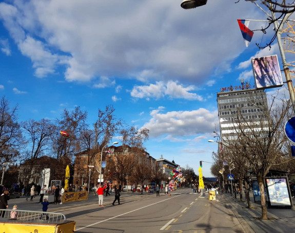 Toplije od prosjeka, krajem dana nove padavine