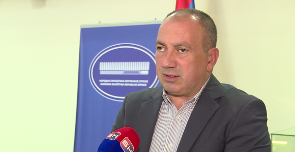 Nisu ljudi ginuli da bi Srpska bila privatni bankomat!