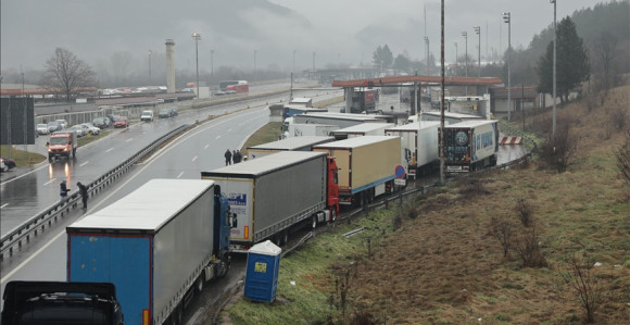 Nastavlja se protest dok se ne promijeni pravilo 90/180 dana