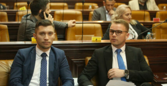 Stanivuković i Kresojević dobili poziv za molitveni doručak u SAD