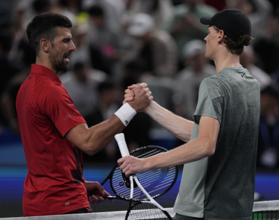 Novak Đoković igra protiv Janika Sinera za finale AO