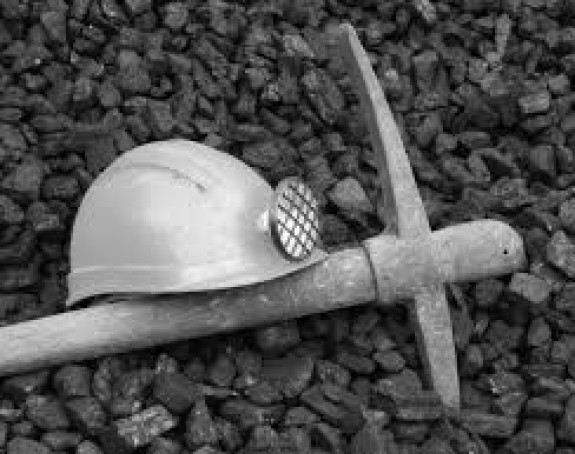 Трагедија: Више од 200 људи погинуло у урушавању рудника