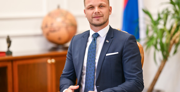 Ne uzimamo nečiji suverenitet, samo se borimo za naš