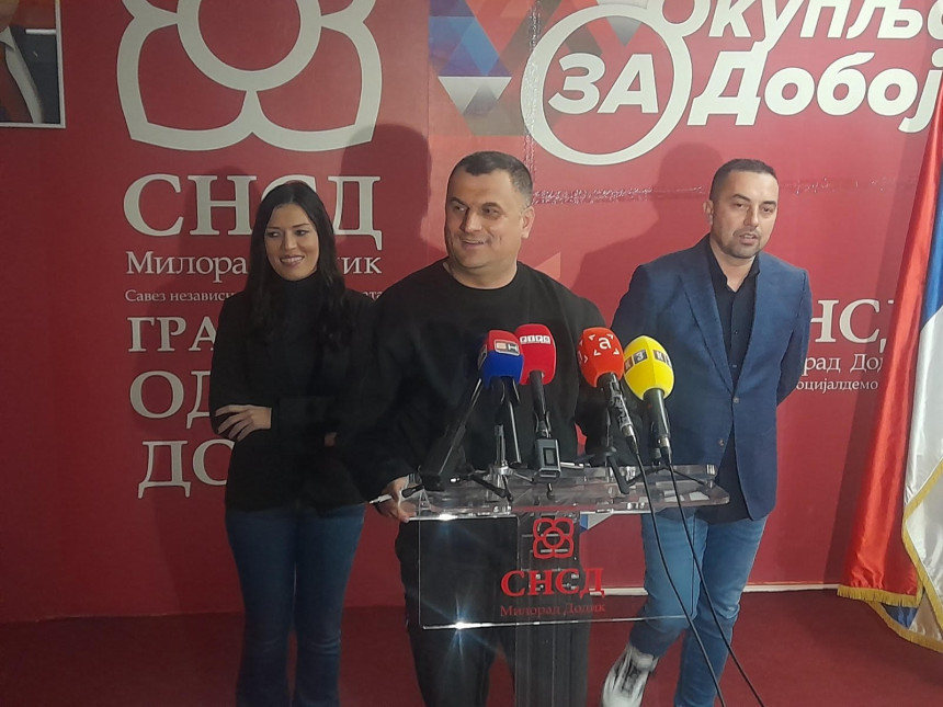 СНСД у Добоју најавио побједу Синише Карана