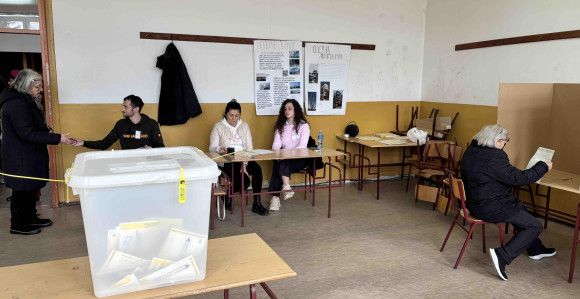 Izlaznost u Bratuncu do 17 časova je 41%