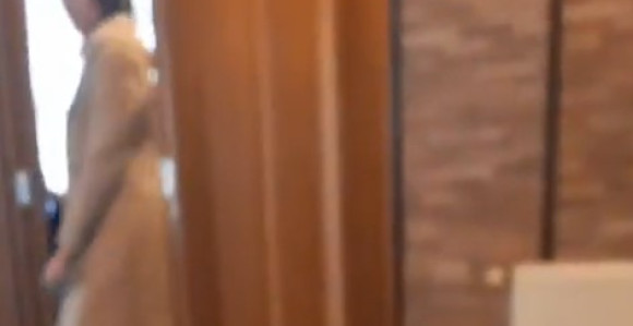 "Ljudi uđu, naplate glas i izlaze" Aktivisti SNSD kupuju glasove u kafani u Doboju? (VIDEO)