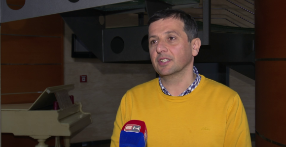 Вукановић: Народ воли паре, окове, диктатуру и ланце