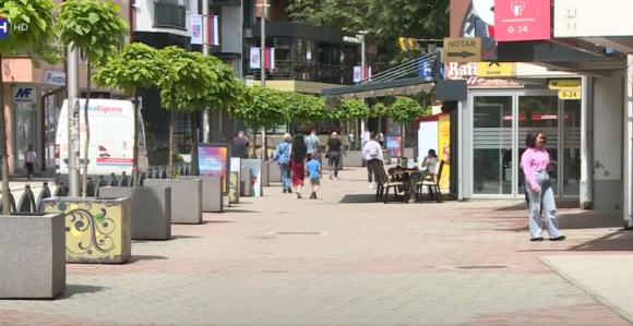 Prošle godine skoro duplo više umrlih nego rođenih