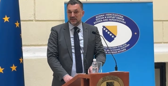 Dodik plaća lobiste, ugovor vrijedan 4 miliona dolara