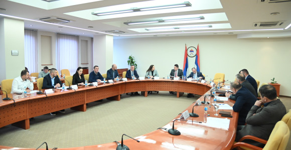 Zakazana posebna sjednica NSRS o stanju u mljekarstvu