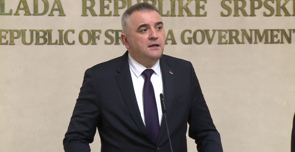 Minić navodno ne zna, a Đokić zna za Serdarov zahtjev