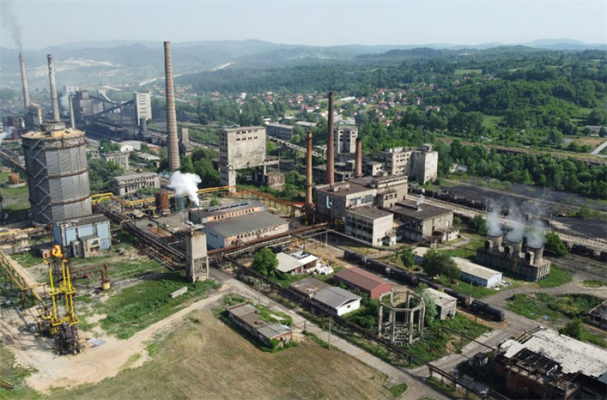 Гаси се производња у лукавачкој Коксари, радници огорчени