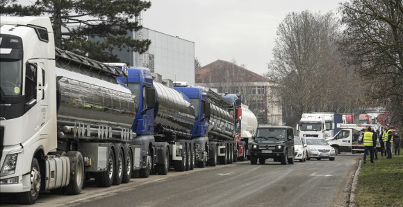 Poslodavci zabrinuti zbog problema prevoznika
