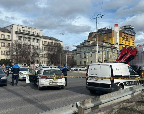 Tramvaj iskočio iz šina u Sarajevu: Jedna osoba stradala