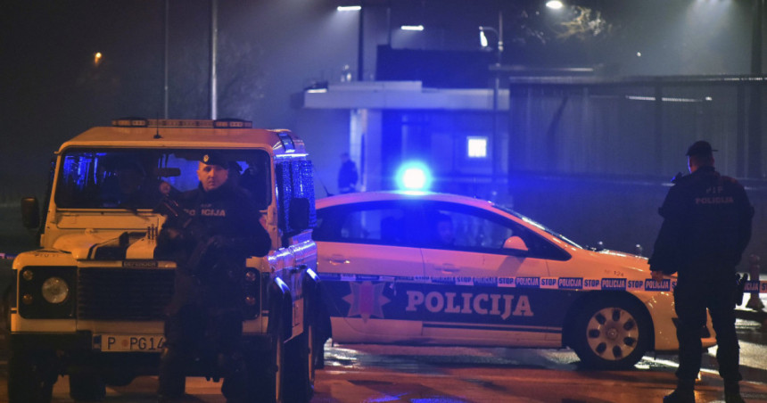 U Kotoru policija pretresa vile i kuće, ima privedenih