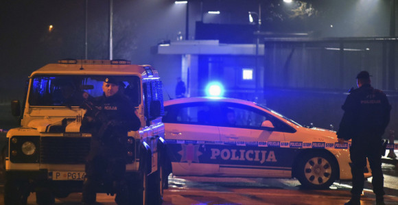 U Kotoru policija pretresa vile i kuće, ima privedenih