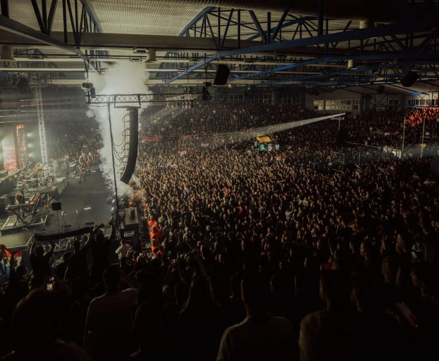 Усташки поздрав "За Дом спремни" ори се западном Херцеговином