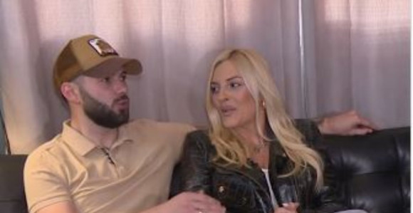 Прво оглашавање након развода: Гога скинула презиме