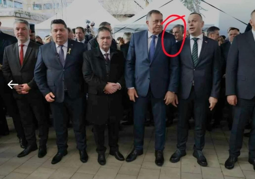 Велика прослава СНСД-ове коалиције: Каран је наш Карађорђе!