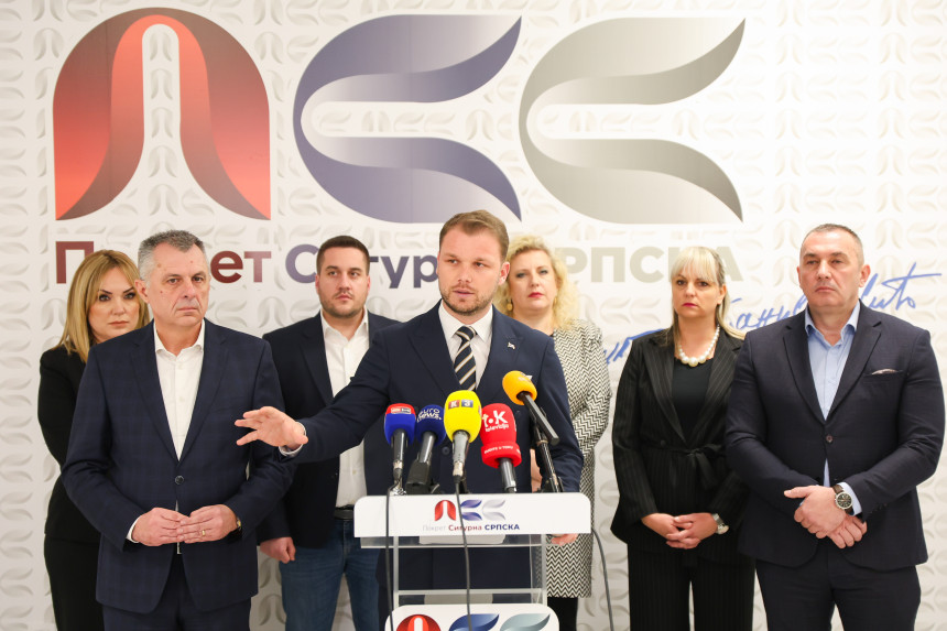 Pokret poziva opoziciju u jedinstven front