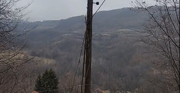 Stanje elektromreže: Drži banderu dok električari dođu (VIDEO)