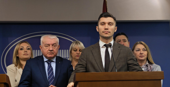 Vlast ne smije da vodi raspravu o stanju u mljekarstvu