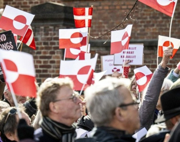 Američko poređenje nezavisnosti Grenlanda i Kosova