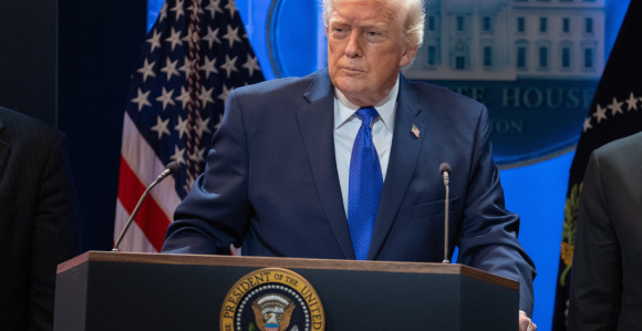 Ne planira da vraća novac kompanijama zbog carina