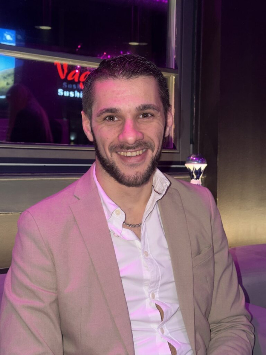 Zagrebčanin koji obožava narodnjake, Ipčeta, Jašara...