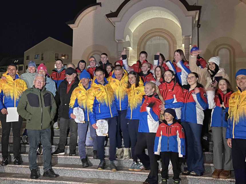 Svečani doček u Palama za učesnike ZOI u Italiji