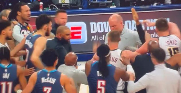 Jokić pobjesnio, ozbiljno se zakuvalo na terenu (VIDEO)