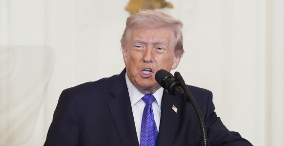 Tramp: Razbijamo Iran, novi veliki talas tek dolazi!